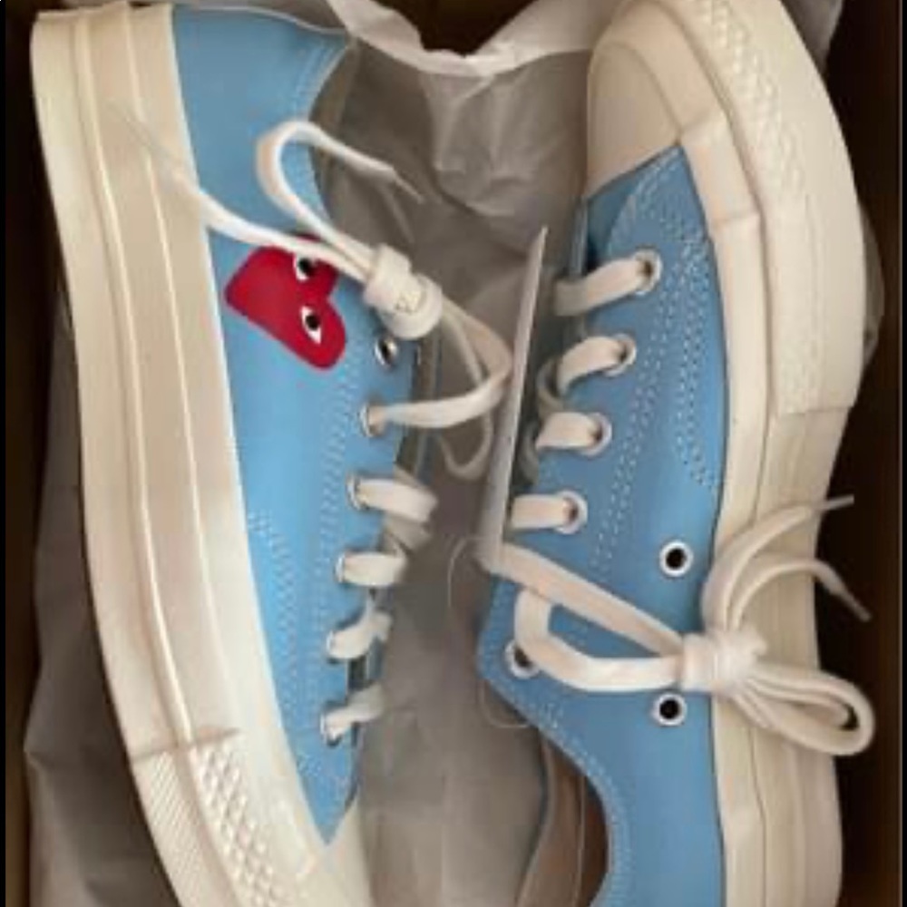 Comme de garçon converse
